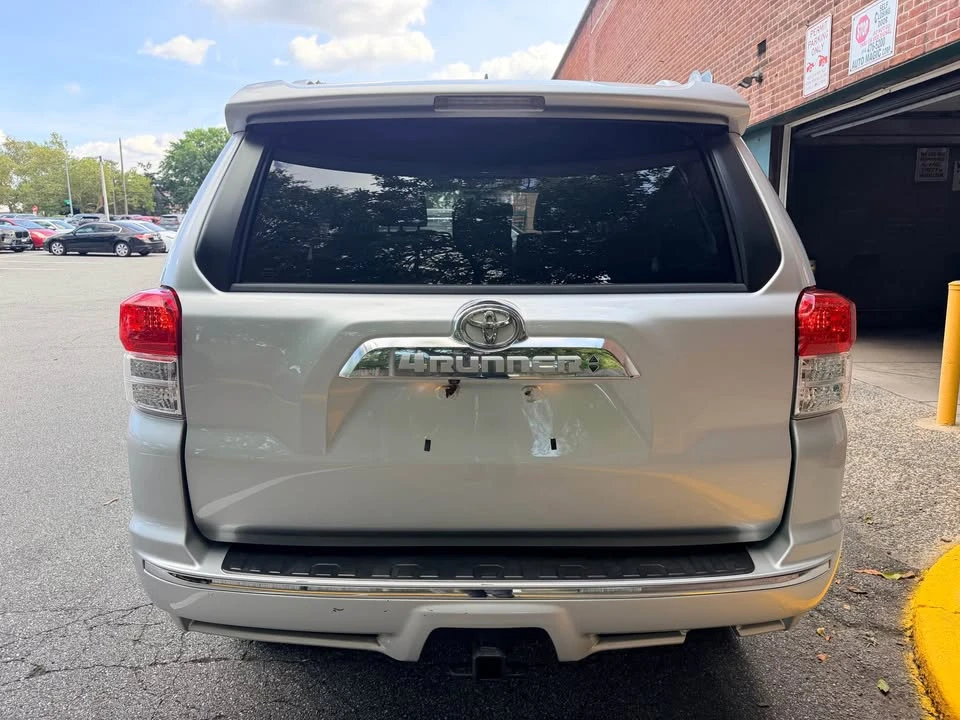 2012 Toyota 4Runner 5th Gen - Image 4 of 20