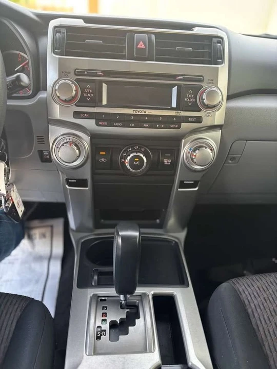 2012 Toyota 4Runner 5th Gen - Image 13 of 14