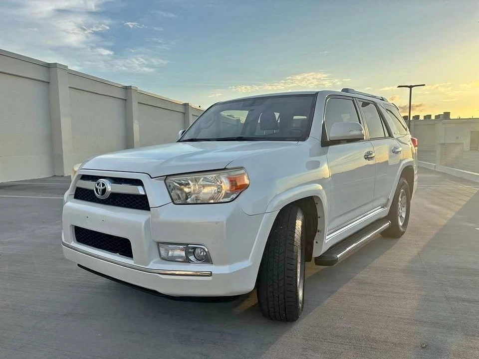 2012 Toyota 4Runner 5th Gen - Image 3 of 14