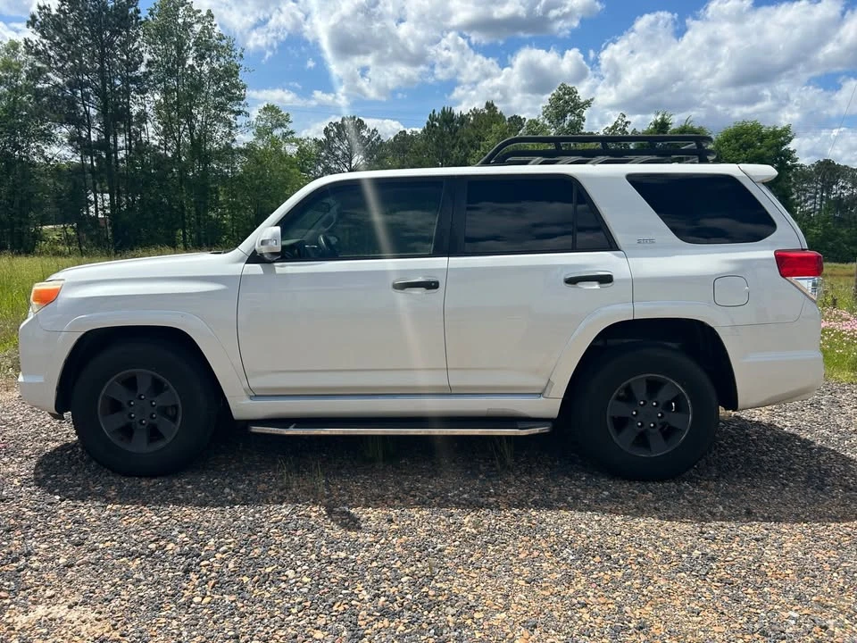 2012 Toyota 4Runner 5th Gen - Image 2 of 16