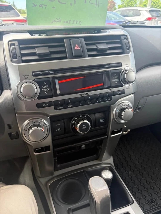 2012 Toyota 4Runner 5th Gen - Image 9 of 14