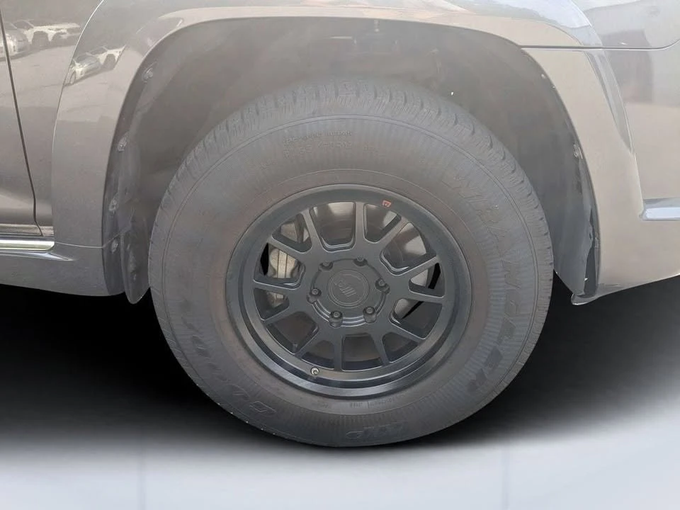 2012 Toyota 4Runner 5th Gen - Image 10 of 20
