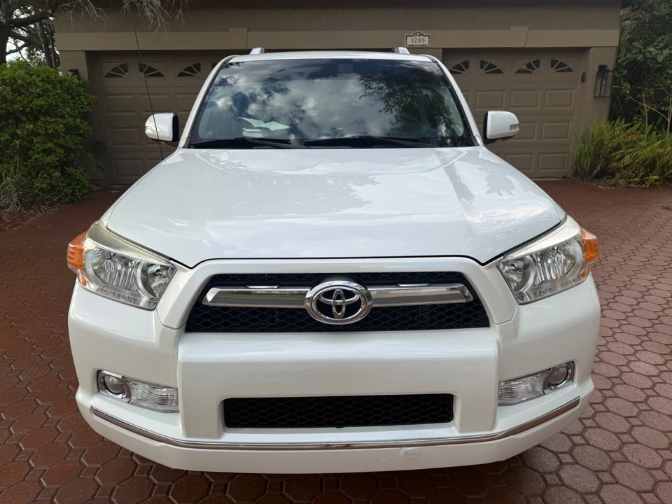 2012 Toyota 4Runner 5th Gen - Image 9 of 21