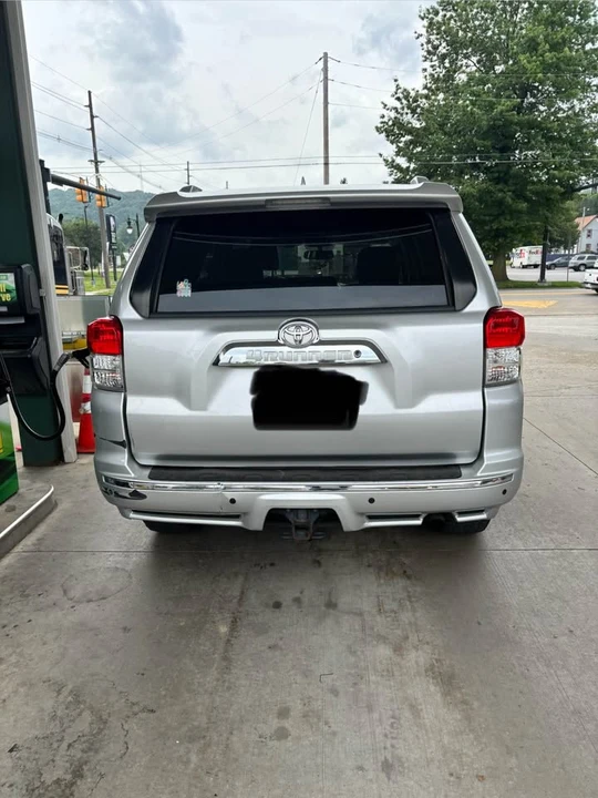 2012 Toyota 4Runner 5th Gen - Image 2 of 9