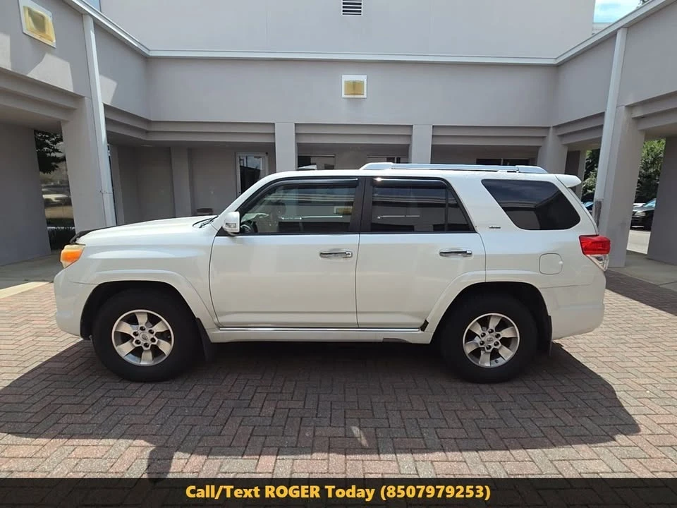 2012 Toyota 4Runner 5th Gen - Image 11 of 20