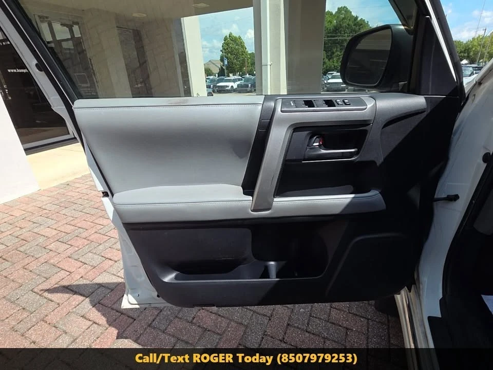 2012 Toyota 4Runner 5th Gen - Image 14 of 20