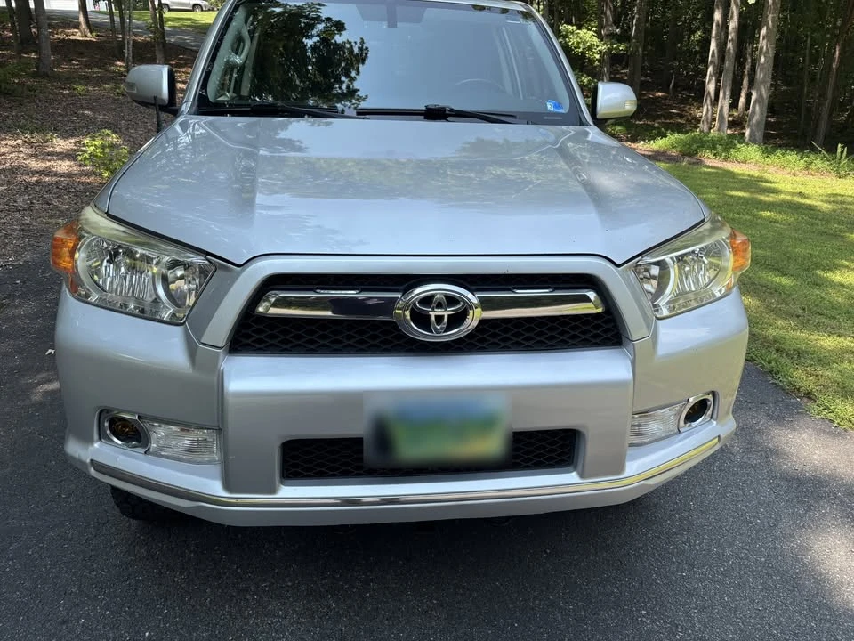 2012 Toyota 4Runner 5th Gen - Image 2 of 16