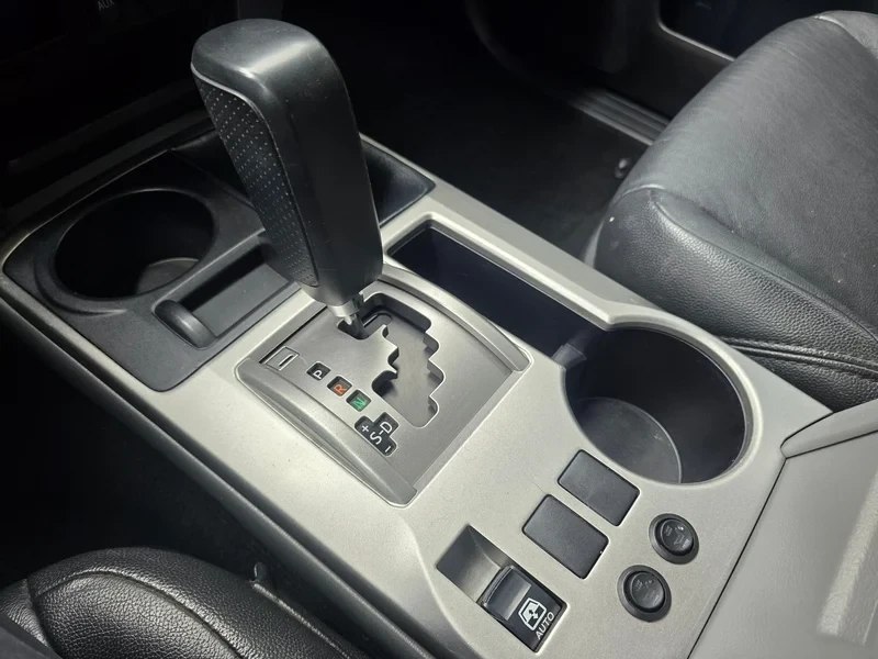 2012 Toyota 4Runner 5th Gen - Image 9 of 20