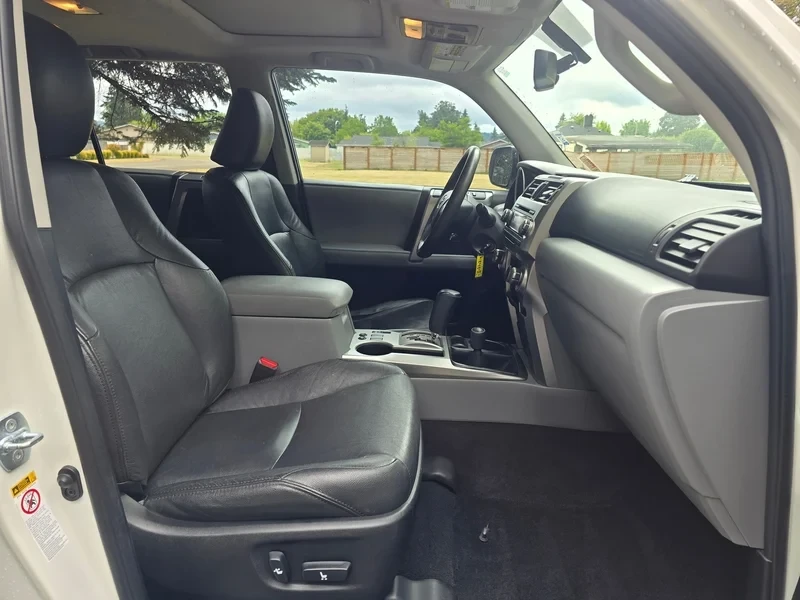 2012 Toyota 4Runner 5th Gen - Image 4 of 20