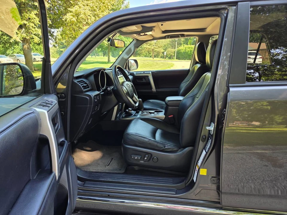 2012 Toyota 4Runner 5th Gen - Image 3 of 23