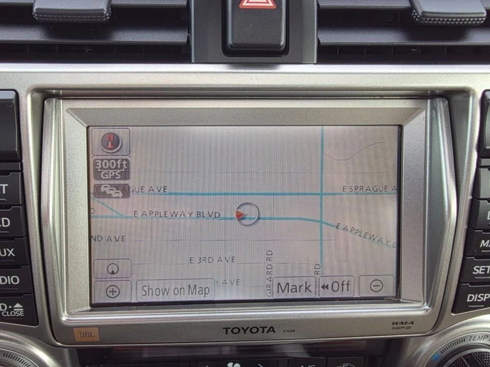 2012 Toyota 4Runner 5th Gen - Image 11 of 20