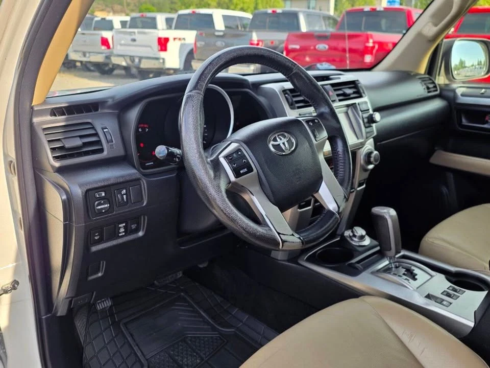 2012 Toyota 4Runner 5th Gen - Image 16 of 20