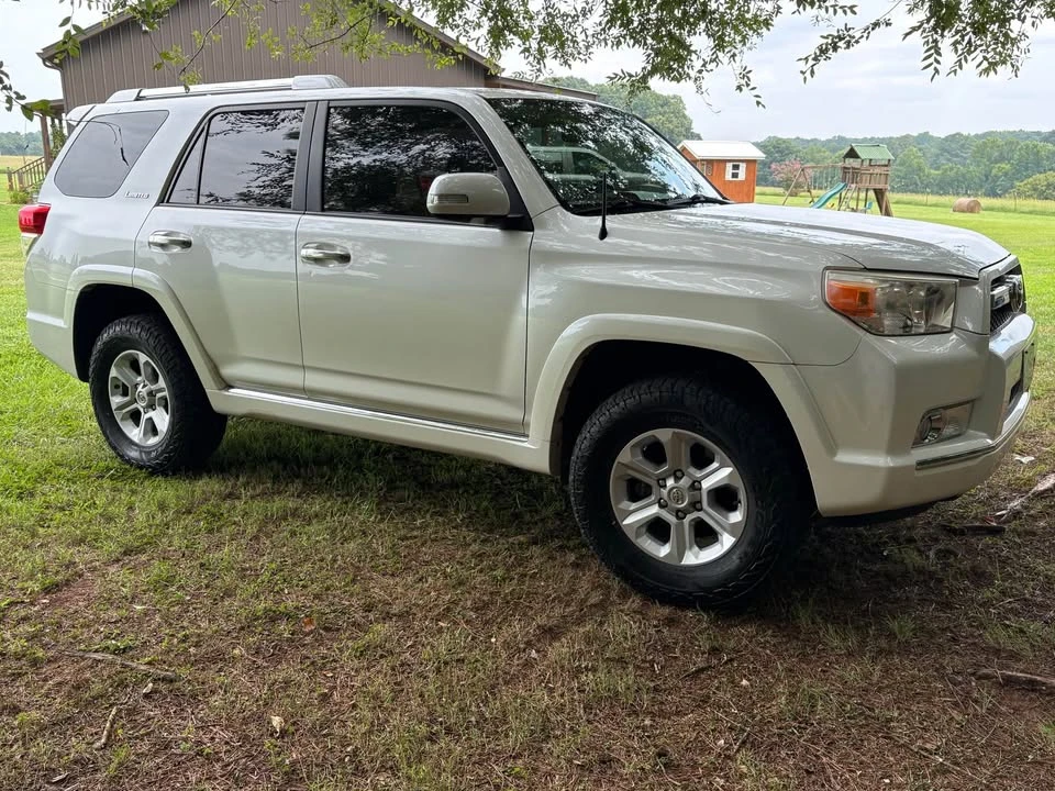 2012 Toyota 4Runner 5th Gen - Image 3 of 10
