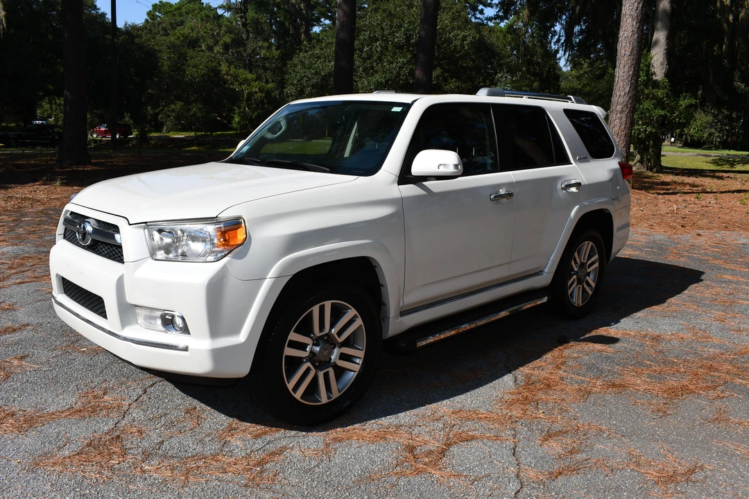 2012 Toyota 4Runner 5th Gen - Image 12 of 31