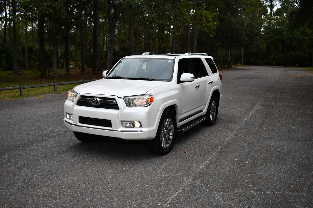 2012 Toyota 4Runner 5th Gen - Image 8 of 31