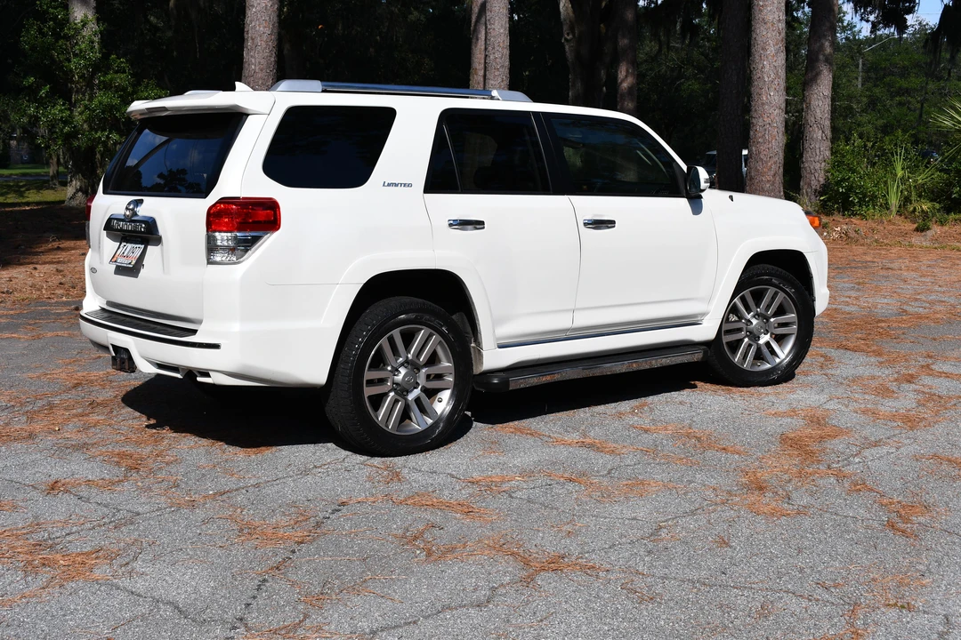 2012 Toyota 4Runner 5th Gen - Image 24 of 31
