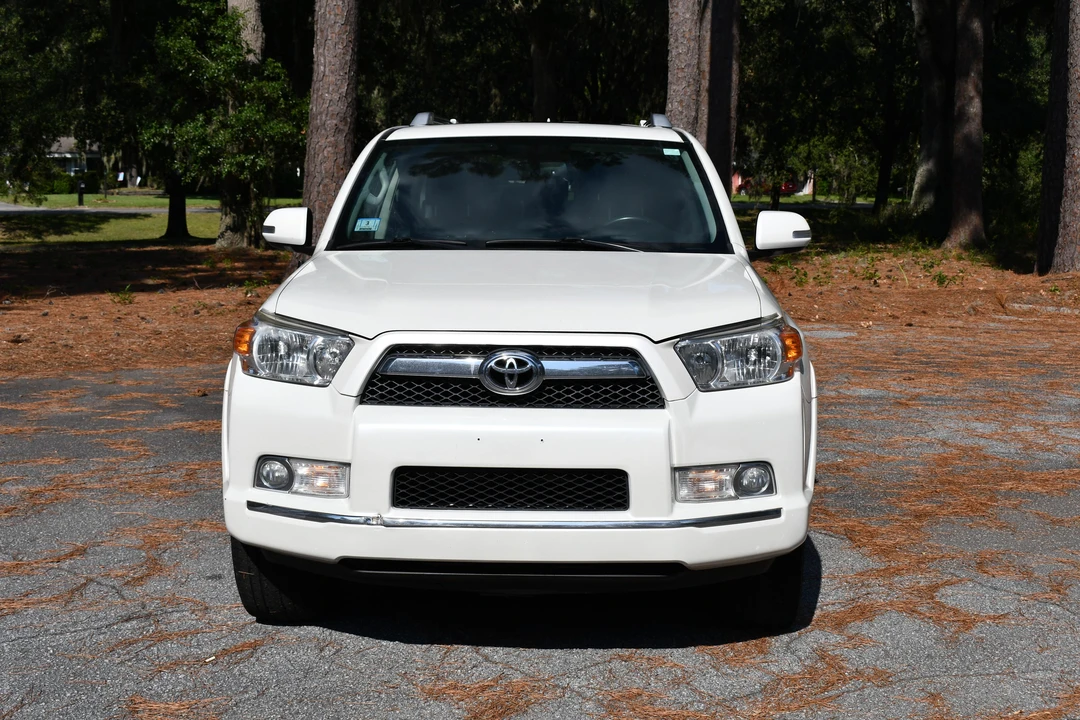 2012 Toyota 4Runner 5th Gen - Image 6 of 31