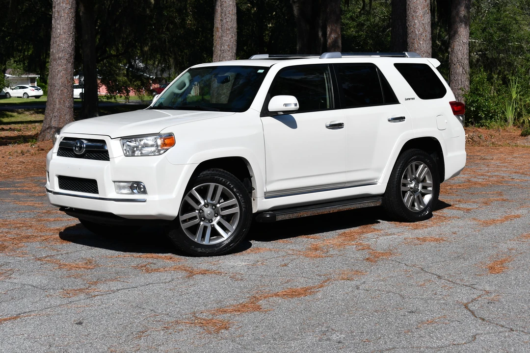 2012 Toyota 4Runner 5th Gen - Image 13 of 31