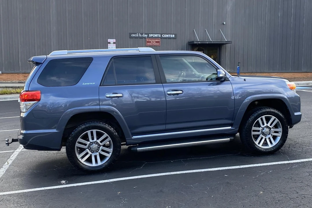 2012 Toyota 4Runner 5th Gen - Image 3 of 29