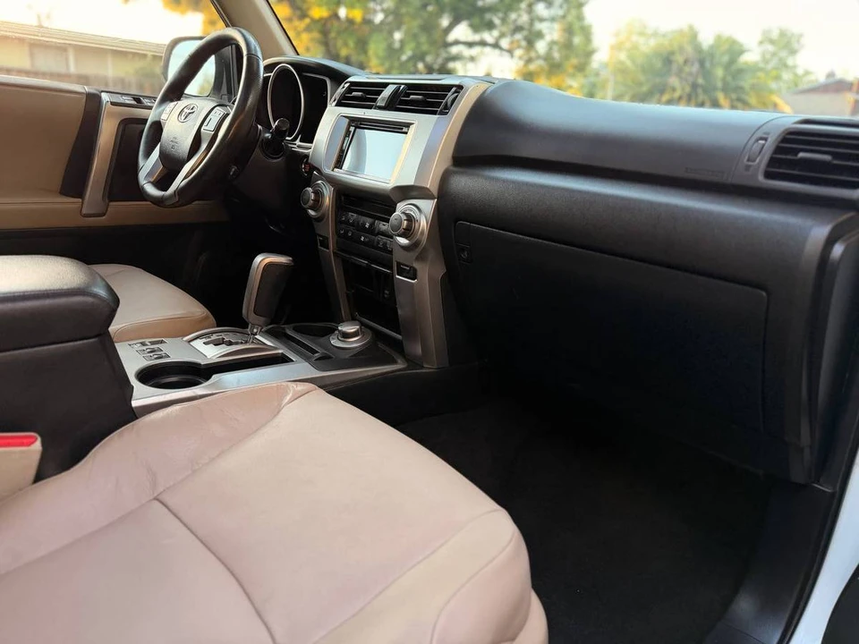 2012 Toyota 4Runner 5th Gen - Image 8 of 13