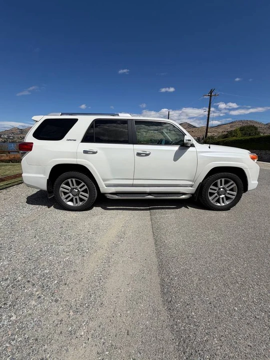 2012 Toyota 4Runner 5th Gen - Image 3 of 10