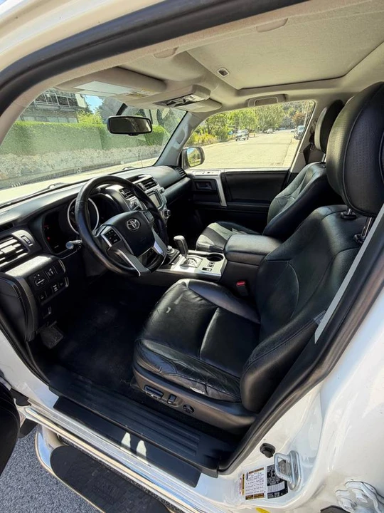 2012 Toyota 4Runner 5th Gen - Image 7 of 10