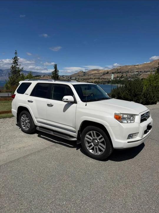 2012 Toyota 4Runner 5th Gen - Image 6 of 10