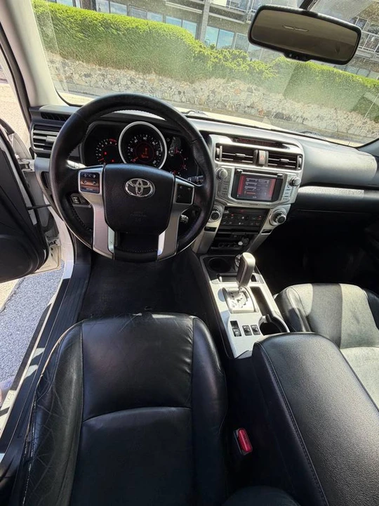 2012 Toyota 4Runner 5th Gen - Image 8 of 10