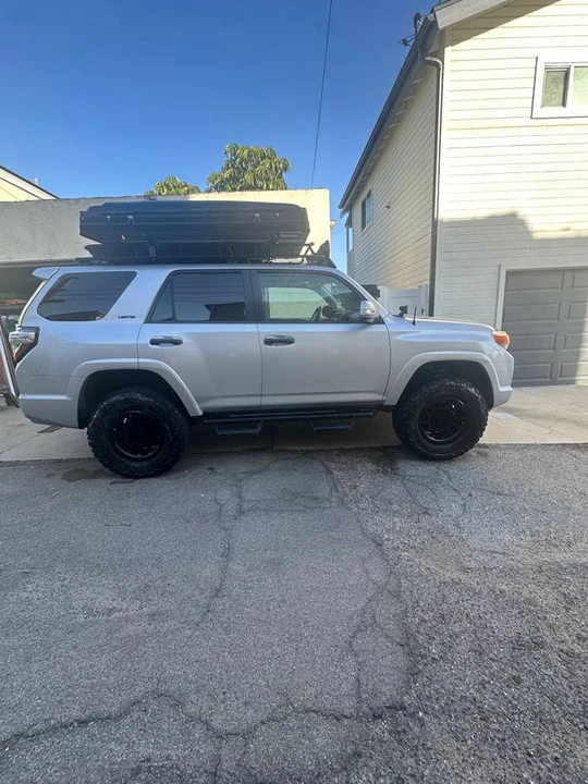 2012 Toyota 4Runner 5th Gen - Image 7 of 11