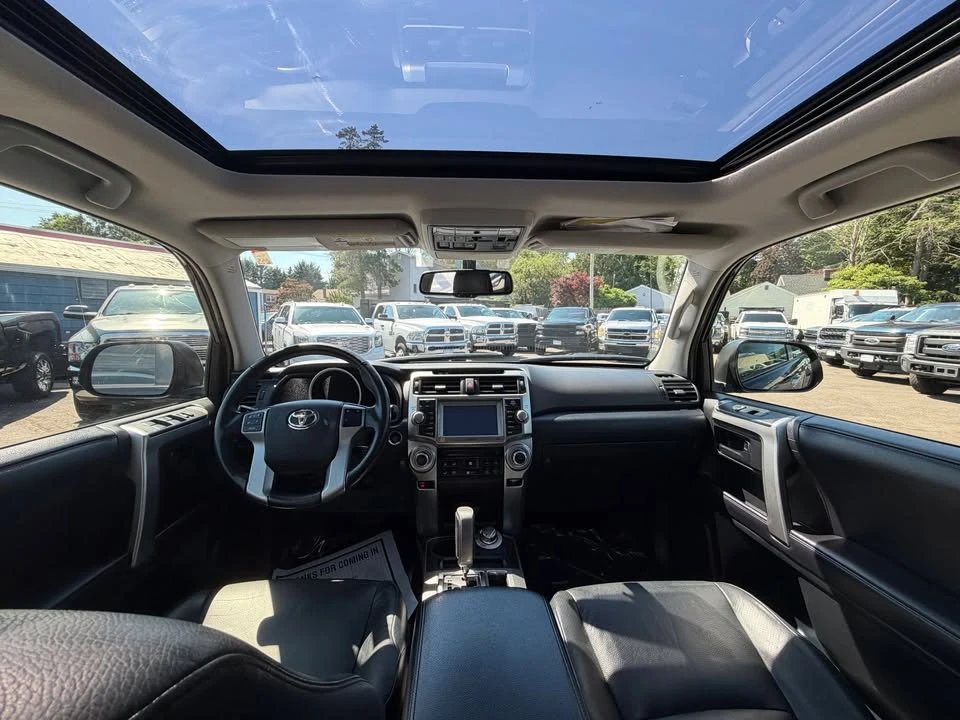 2012 Toyota 4Runner 5th Gen - Image 9 of 19