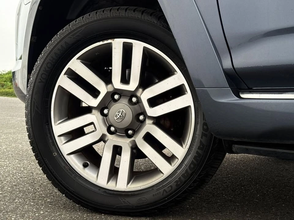 2012 Toyota 4Runner 5th Gen - Image 18 of 20