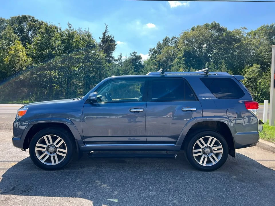 2012 Toyota 4Runner 5th Gen - Image 2 of 17