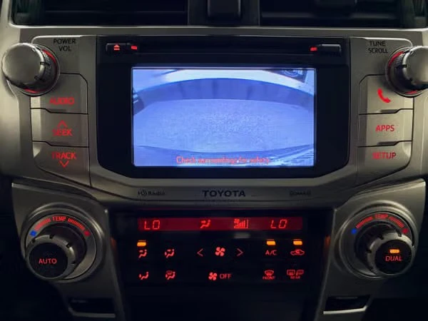 2012 Toyota 4Runner 5th Gen - Image 16 of 19