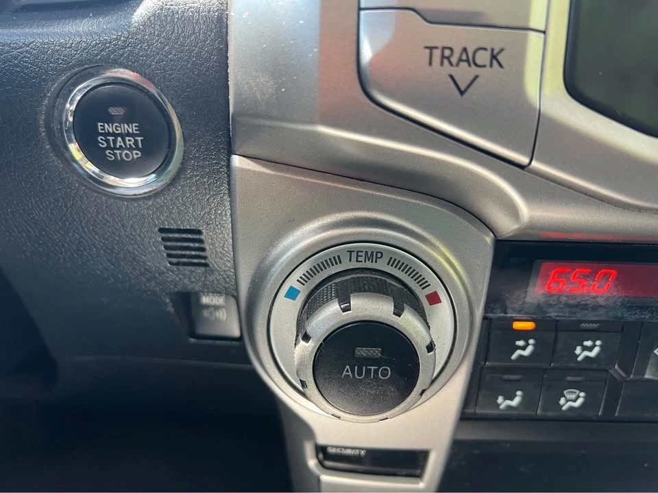 2012 Toyota 4Runner 5th Gen - Image 9 of 13