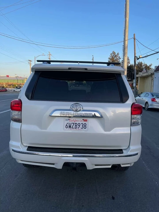 2012 Toyota 4Runner 5th Gen - Image 8 of 20