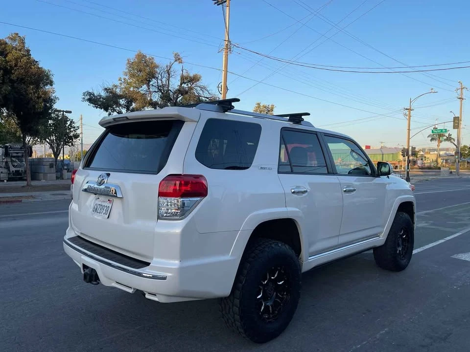 2012 Toyota 4Runner 5th Gen - Image 6 of 20