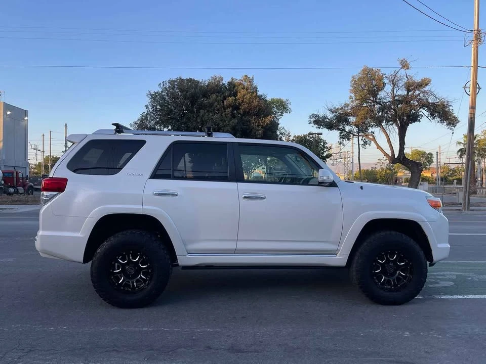 2012 Toyota 4Runner 5th Gen - Image 7 of 20