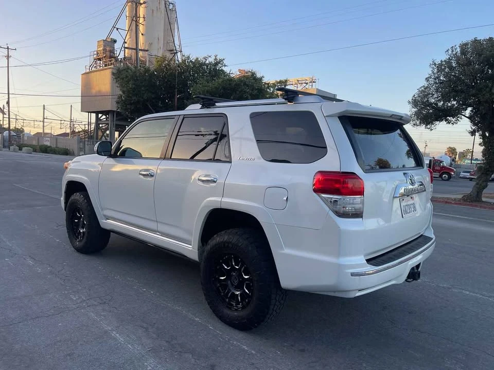 2012 Toyota 4Runner 5th Gen - Image 4 of 20