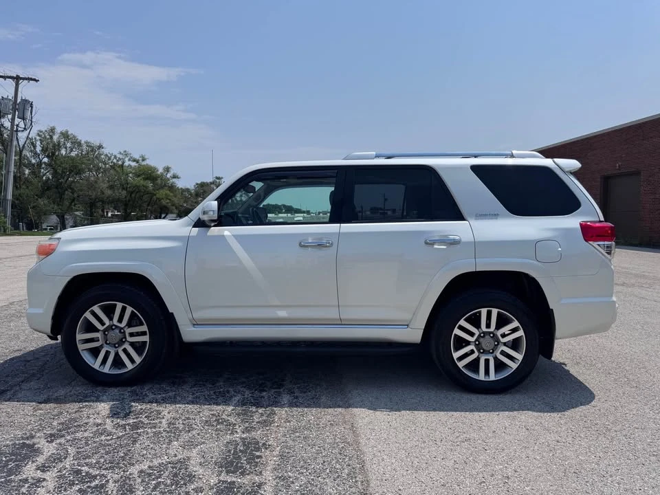 2012 Toyota 4Runner 5th Gen - Image 8 of 20