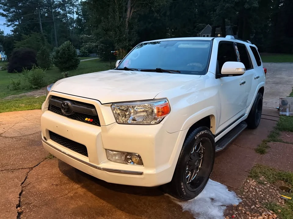 2012 Toyota 4Runner 5th Gen - Image 2 of 13