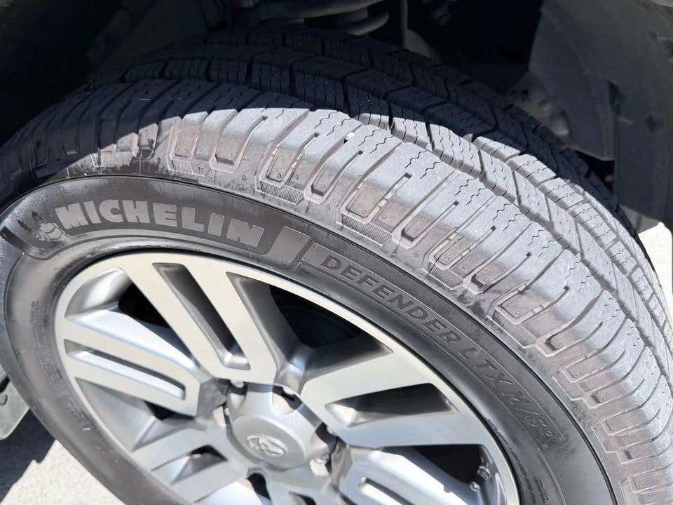 2012 Toyota 4Runner 5th Gen - Image 5 of 10