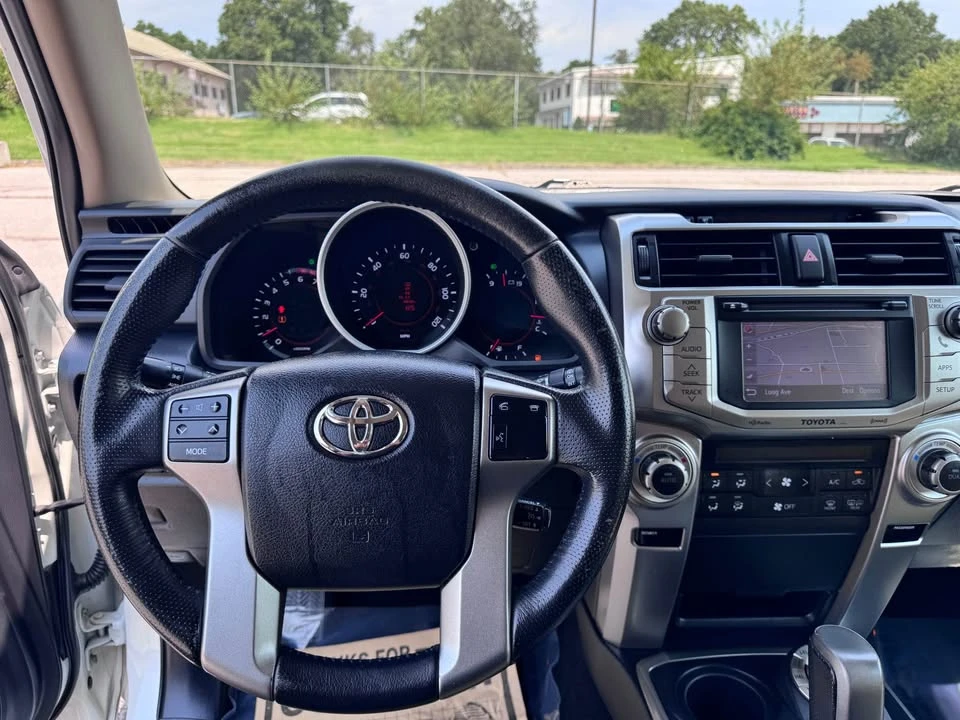 2012 Toyota 4Runner 5th Gen - Image 10 of 20