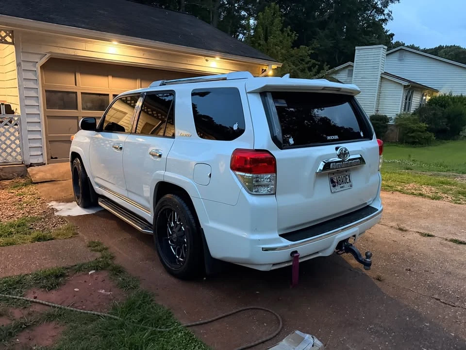 2012 Toyota 4Runner 5th Gen - Image 5 of 13