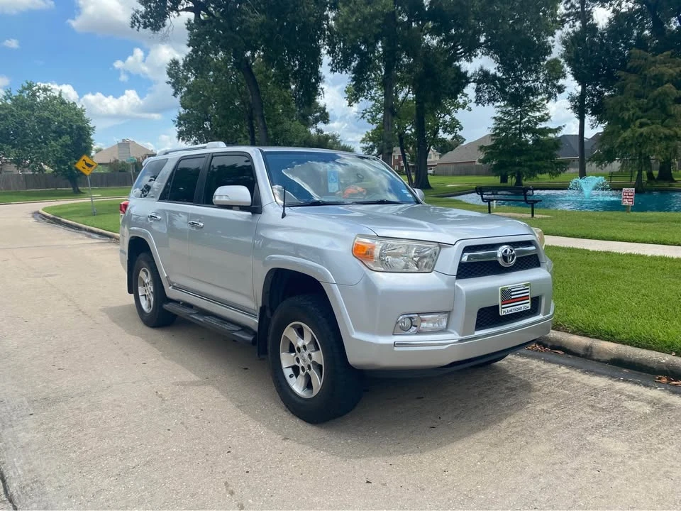 2012 Toyota 4Runner 5th Gen - Image 2 of 15