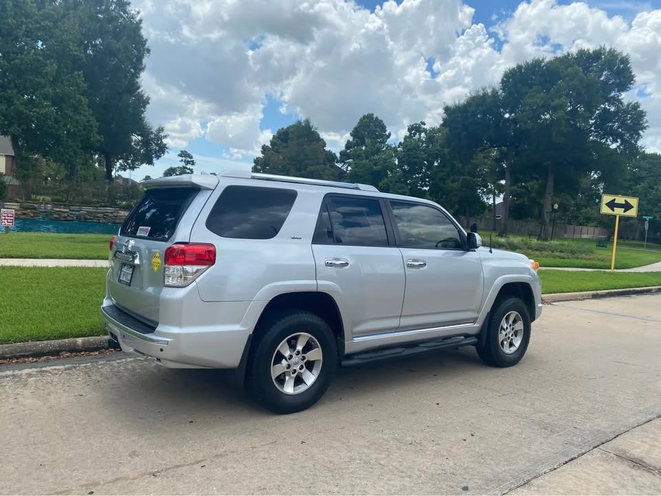 2012 Toyota 4Runner 5th Gen - Image 8 of 15