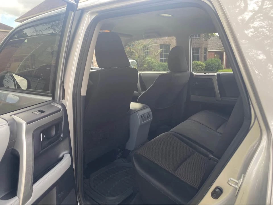 2012 Toyota 4Runner 5th Gen - Image 10 of 15