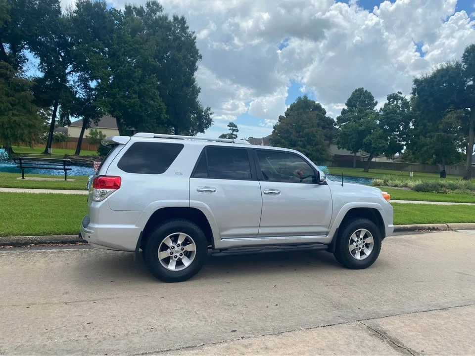 2012 Toyota 4Runner 5th Gen - Image 6 of 15
