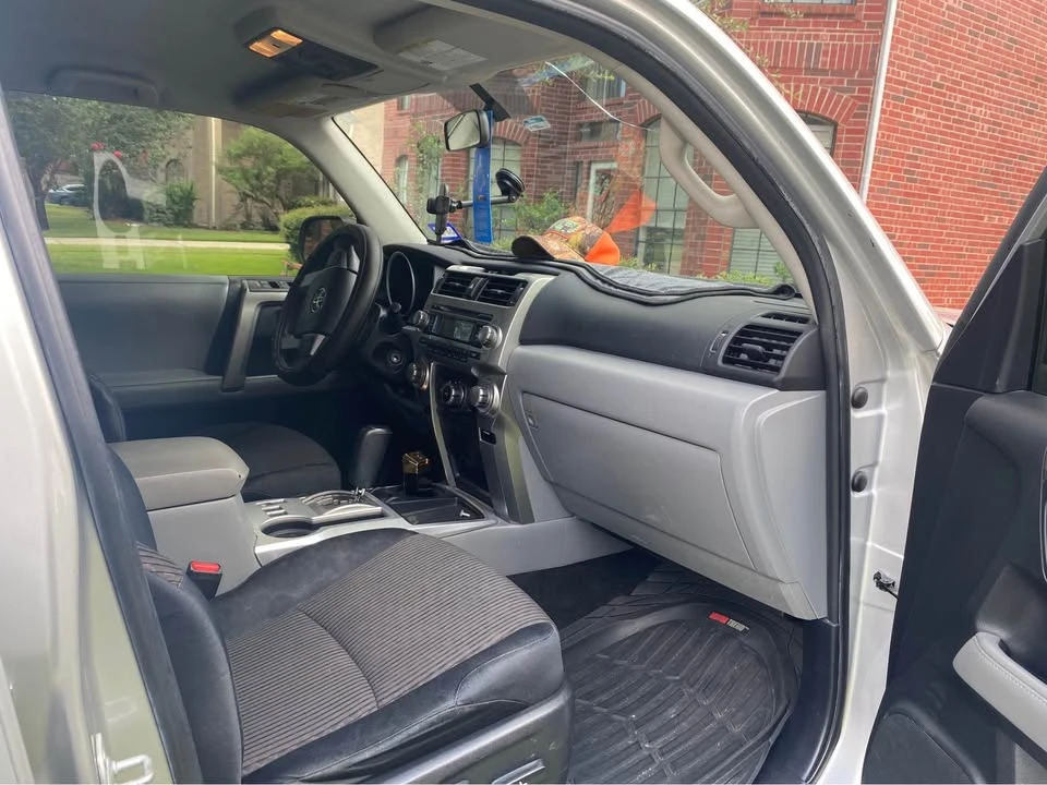 2012 Toyota 4Runner 5th Gen - Image 12 of 15