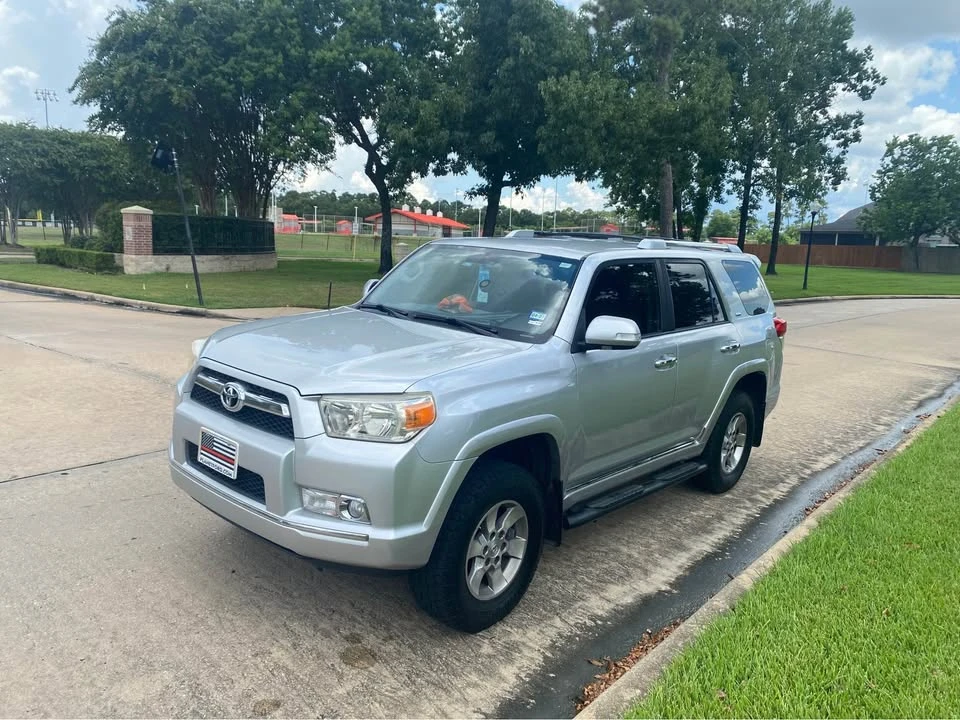 2012 Toyota 4Runner 5th Gen - Image 14 of 15