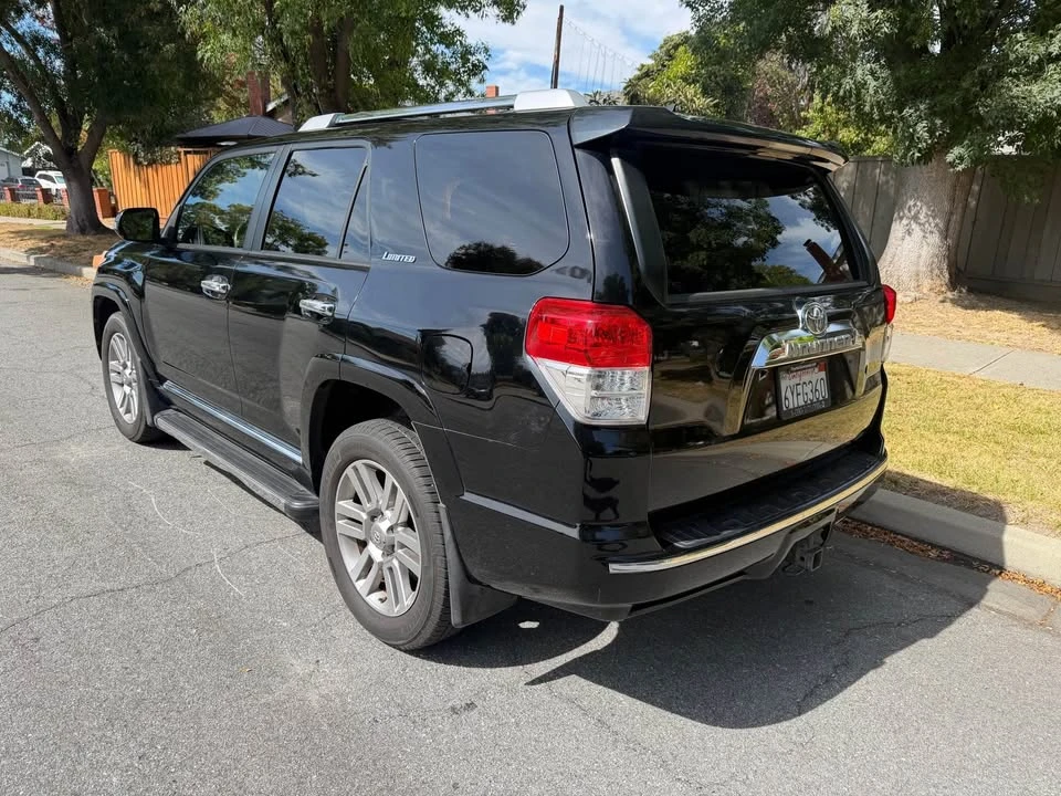 2012 Toyota 4Runner 5th Gen - Image 7 of 11